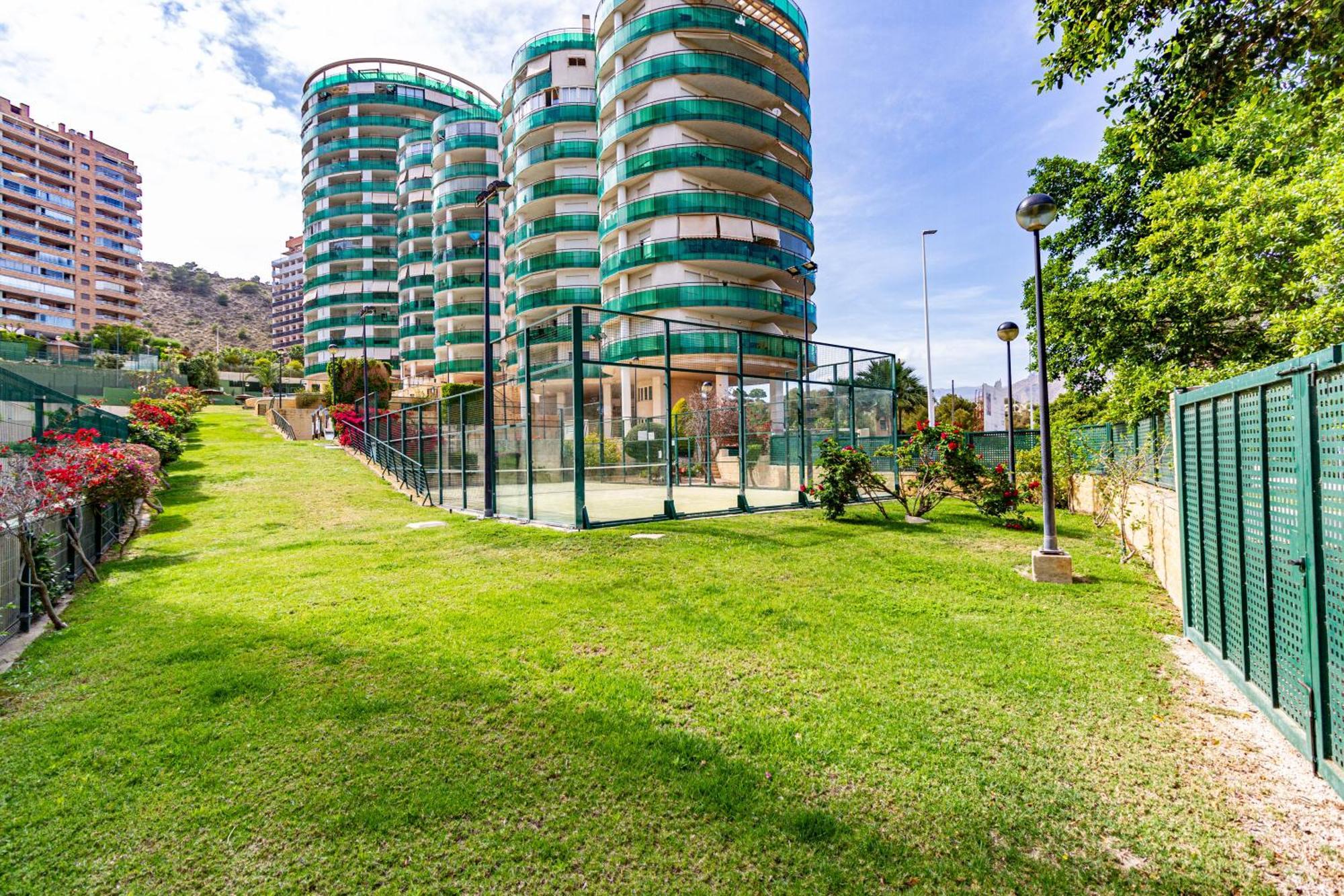 Apartment Vilapark With Pool, Free Parking, Terrace, Beach Benidorm Exterior foto